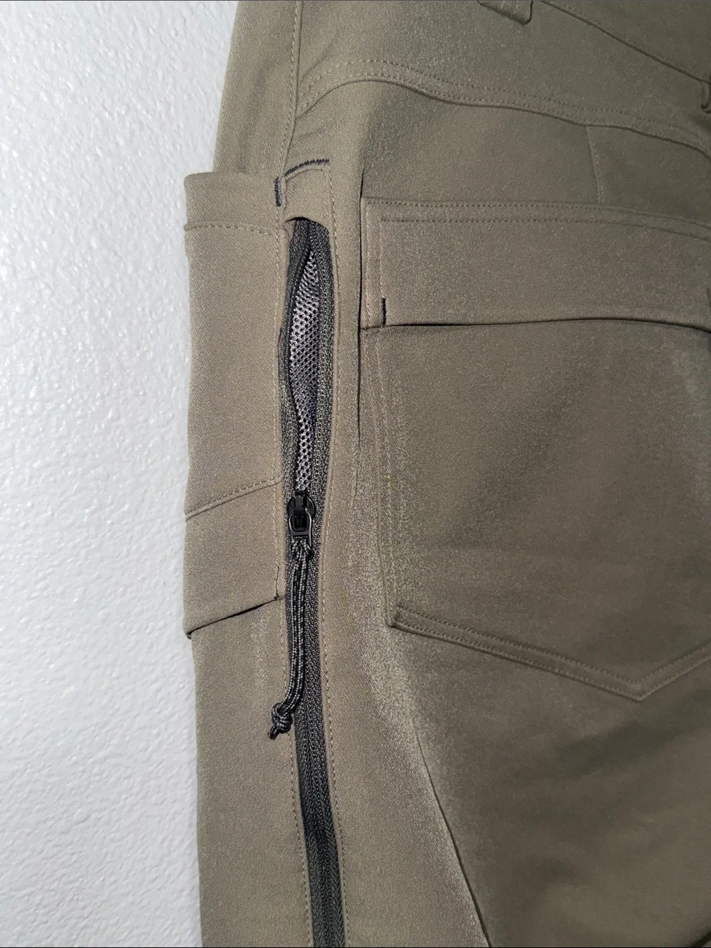 KUIU Green Attack Pants NWOT Size 36S